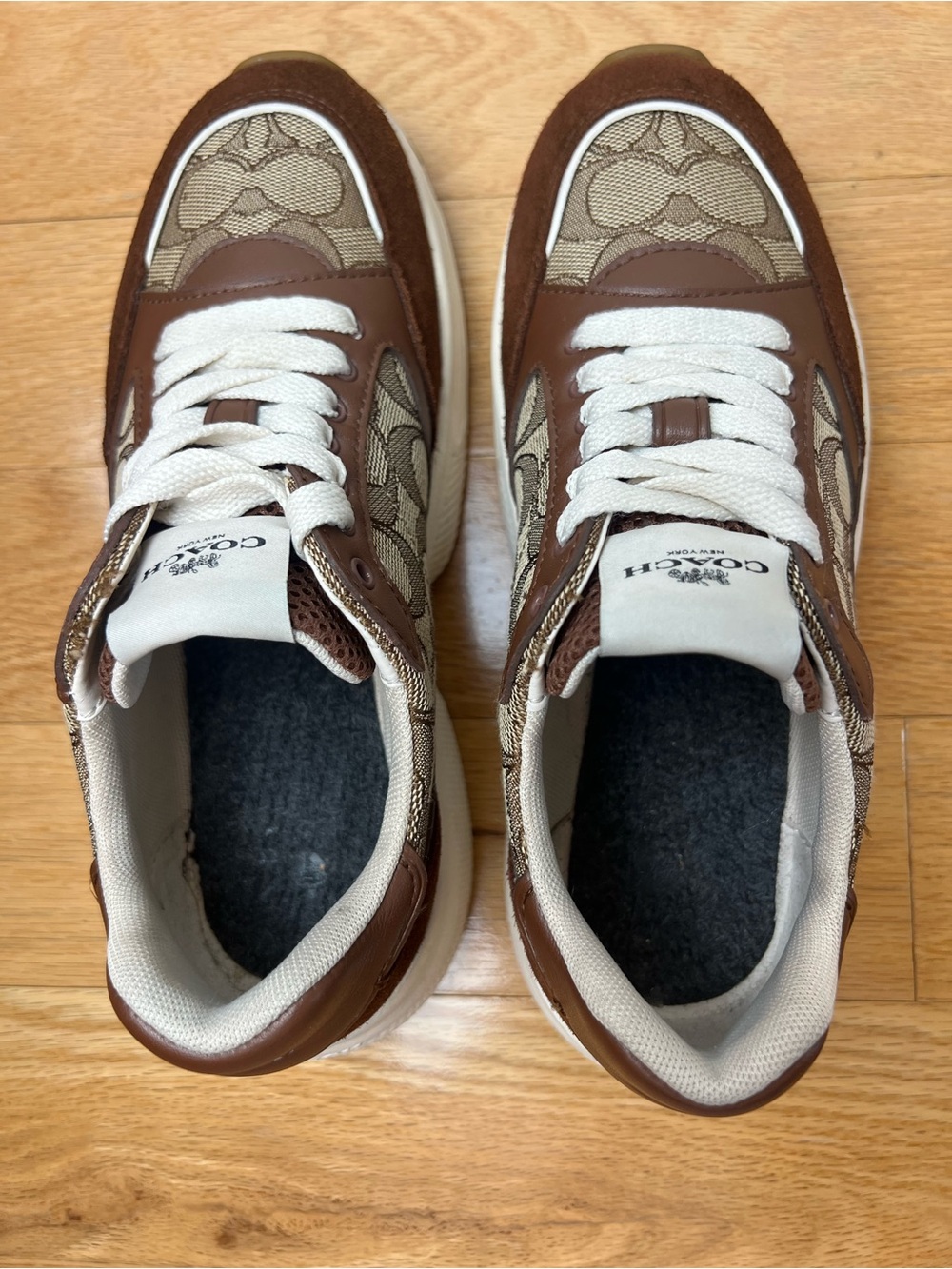 Coach C152 Tech Runner Signature Jacquard Brown Sneakers in Women’s Size 5.5 - Picture 7 of 14